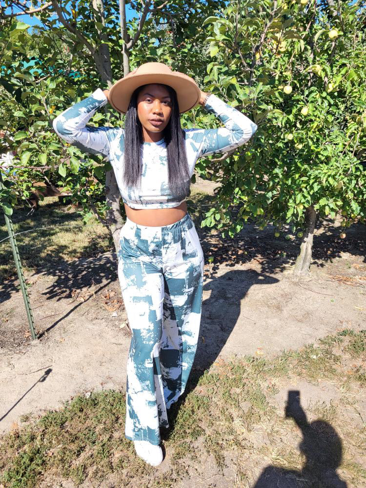 Casual Days Pant Set